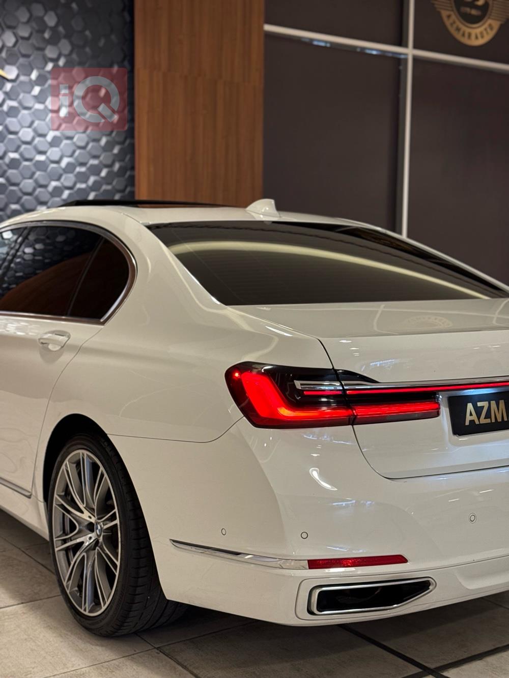 بي ام دبليو الفئة 7